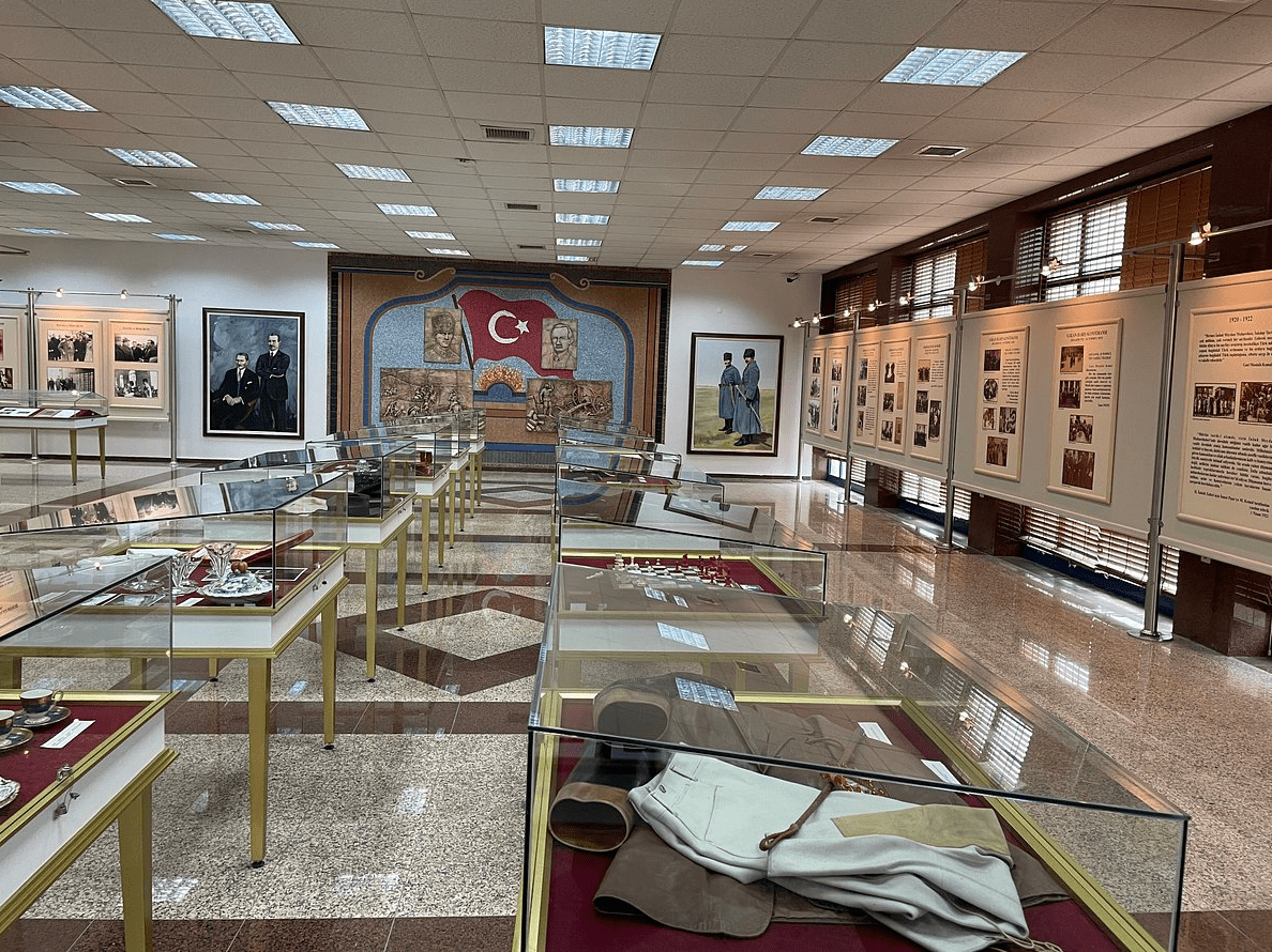 Özel İsmet İnönü Müzesi