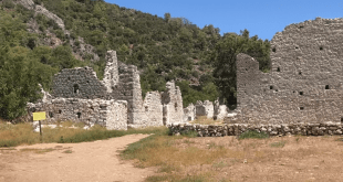 Olimpos Antik Kenti