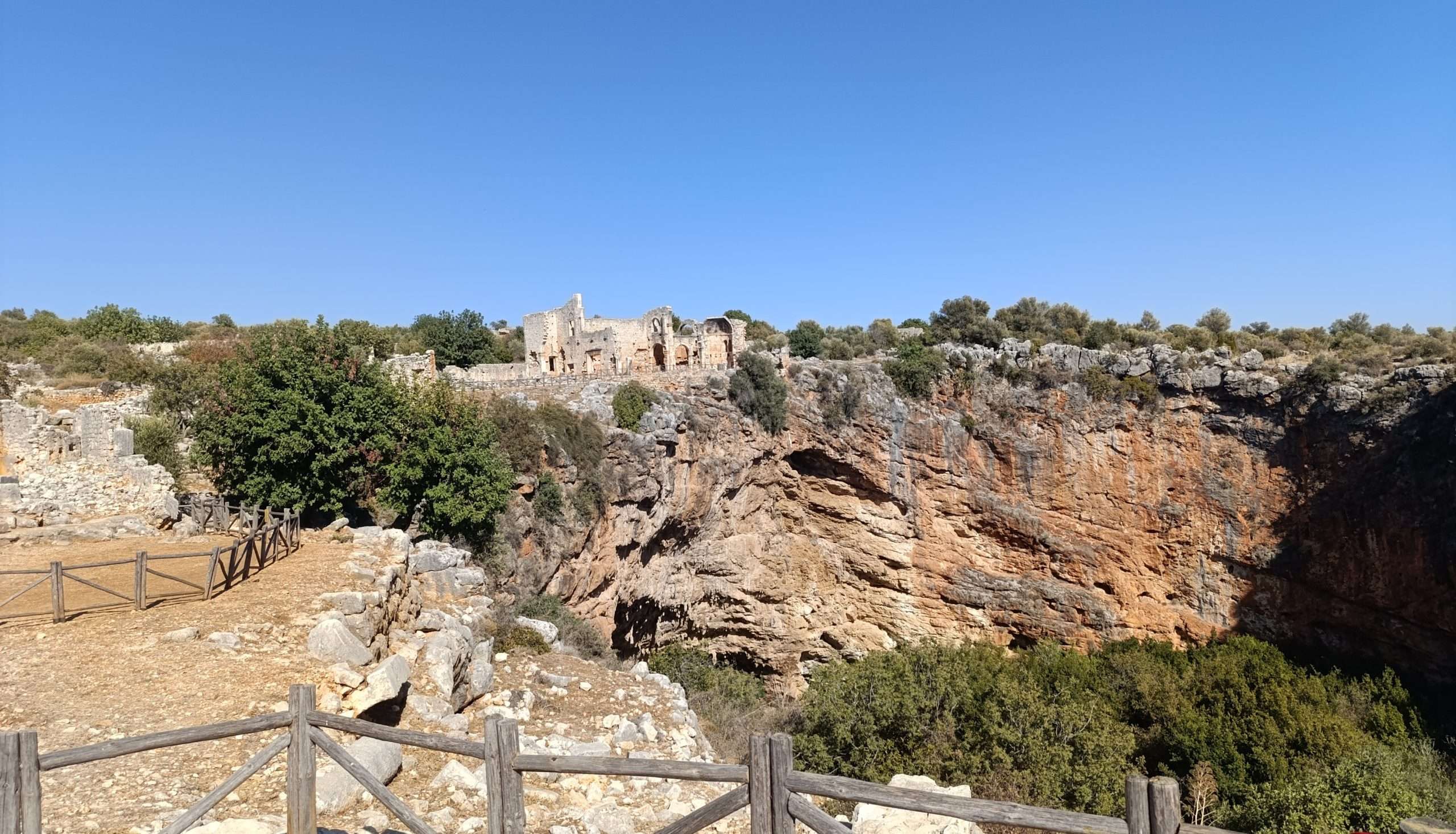 Kanlıdivane Ören Yeri