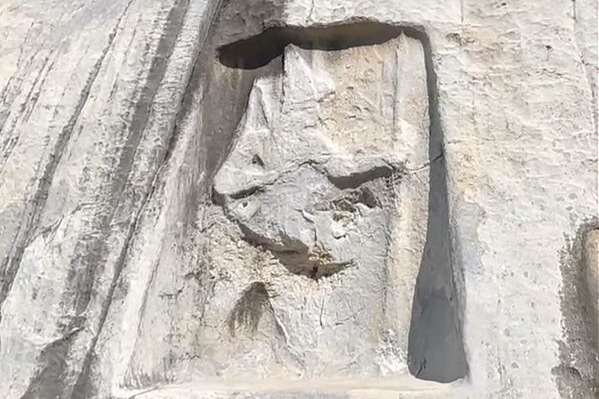 Karabel Anıtı