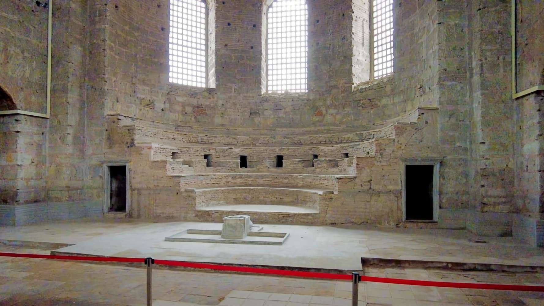 Aya irini kilise müzesi