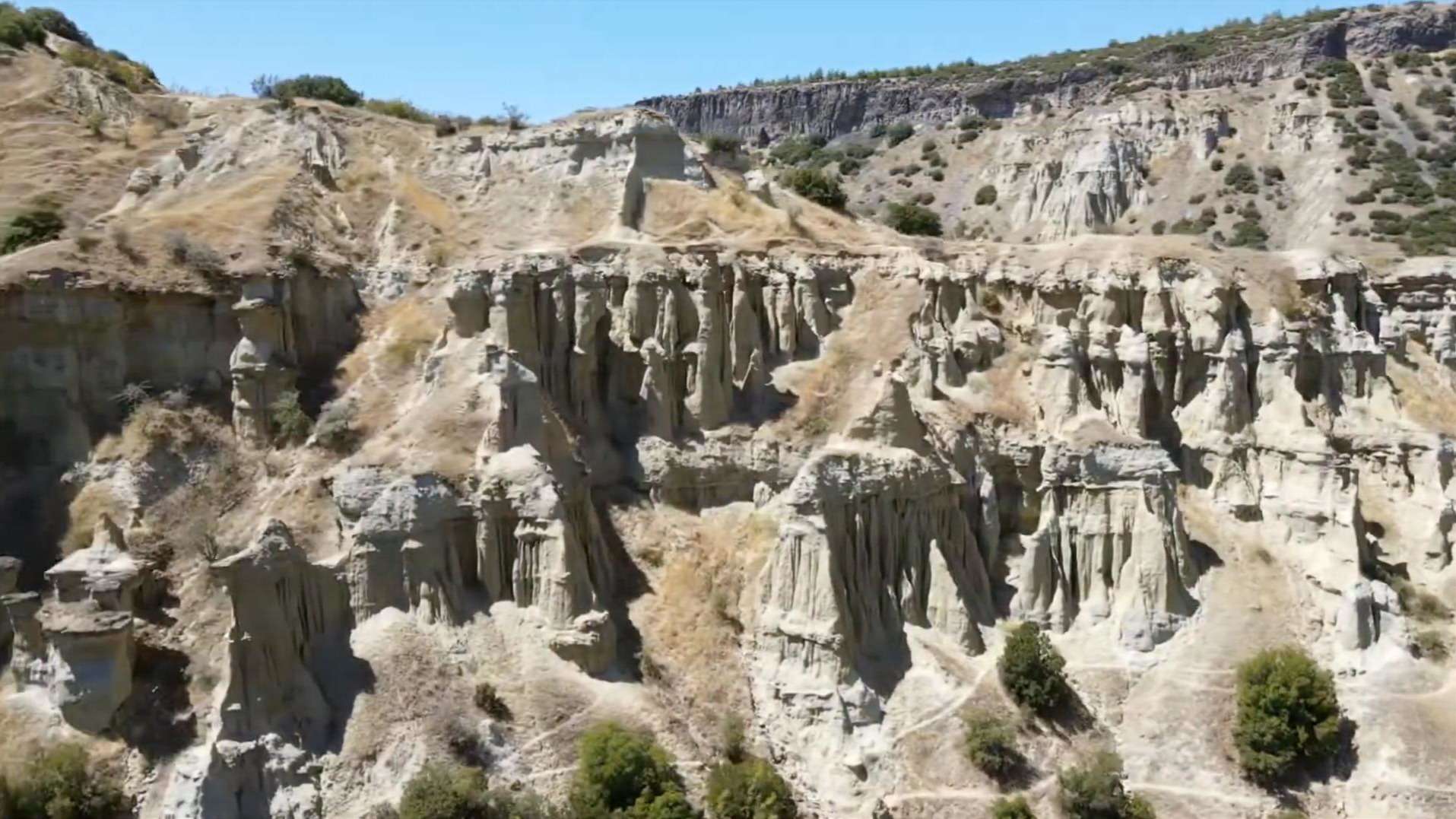 Kula Peri Bacaları - Manisa