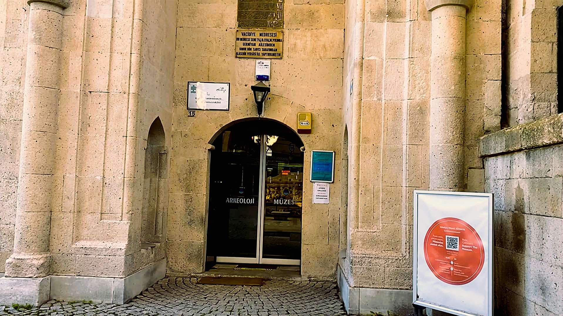 Kütahya Arkeoloji Müzesi
