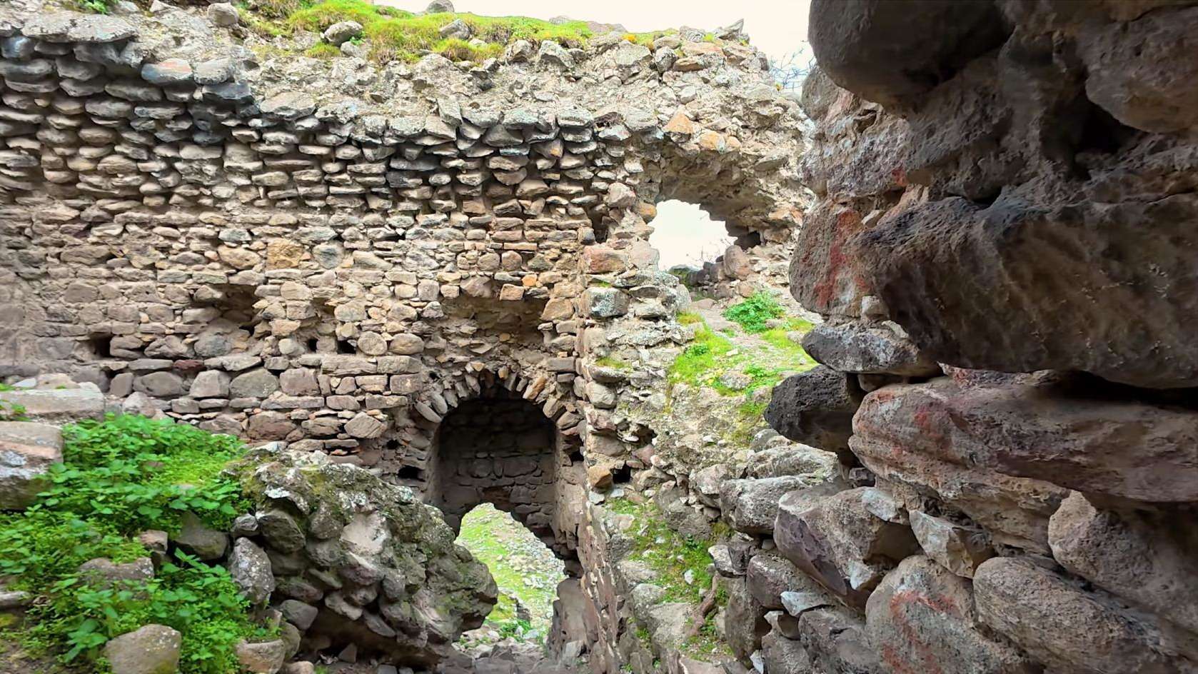 Yoğurtçu Kalesi Manisa