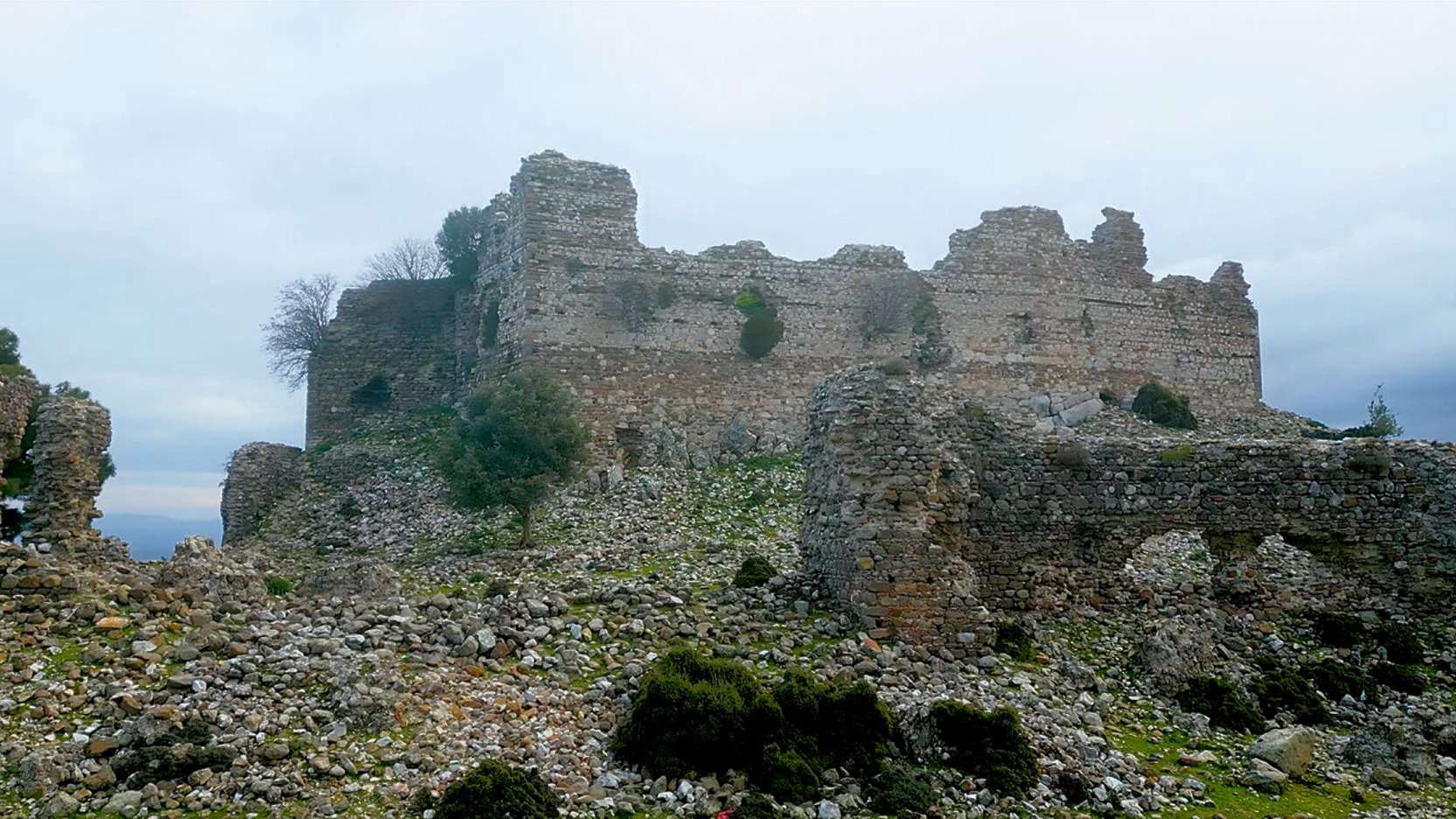 Yoğurtçu Kalesi Manisa