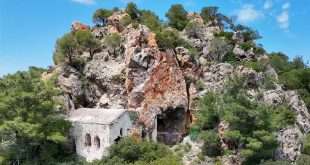Tımarhane Adası Taşlı Manastır