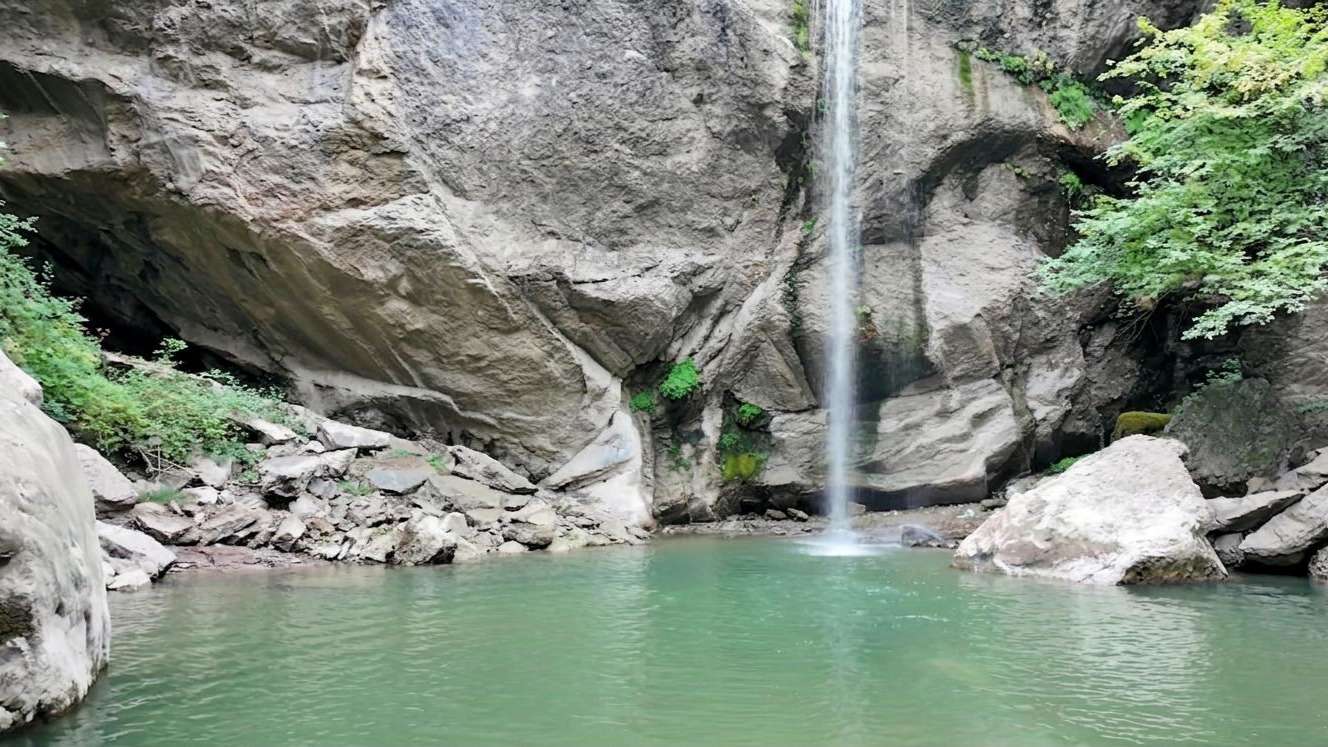 Doğançay Şelalesi
